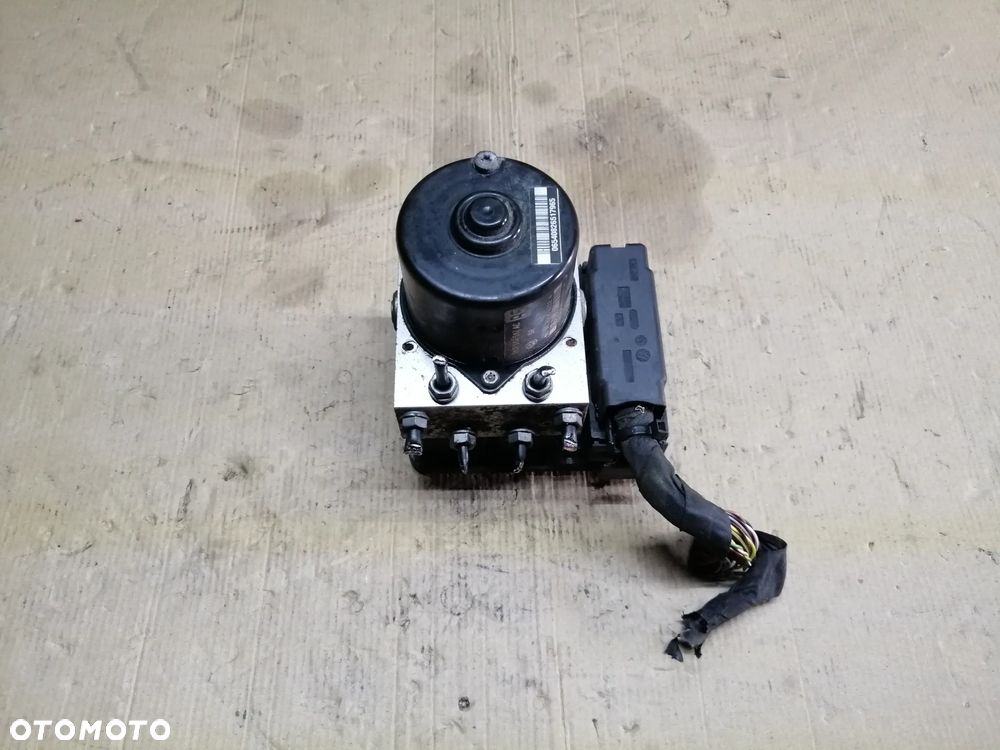 Audi A3 8P pompa hamulcowa abs plus wtyczka z wiązką 1K0614517AC - 1