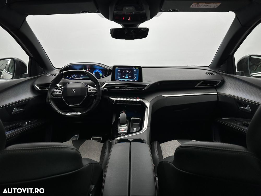 Peugeot 3008 PHEV EAT8 4X4 GT Pack - 7