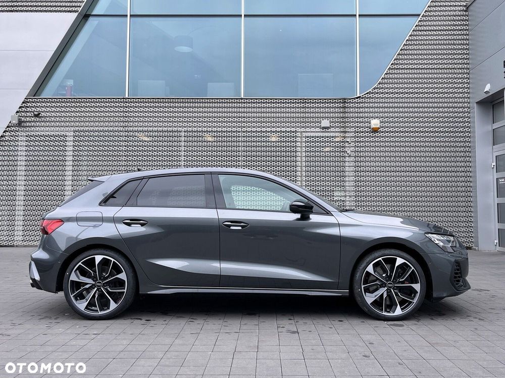 Audi S3 Sportback - 11