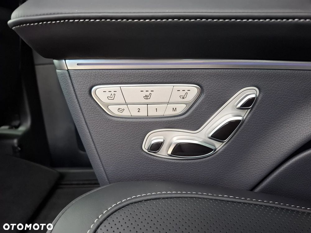 Mercedes-Benz Klasa V 300 d 4-Matic 9G-Tronic Exclusive (ekstra d³) - 22