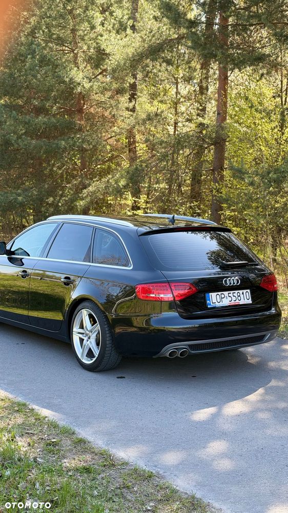 Audi A4 Avant 2.0 TDI DPF - 10