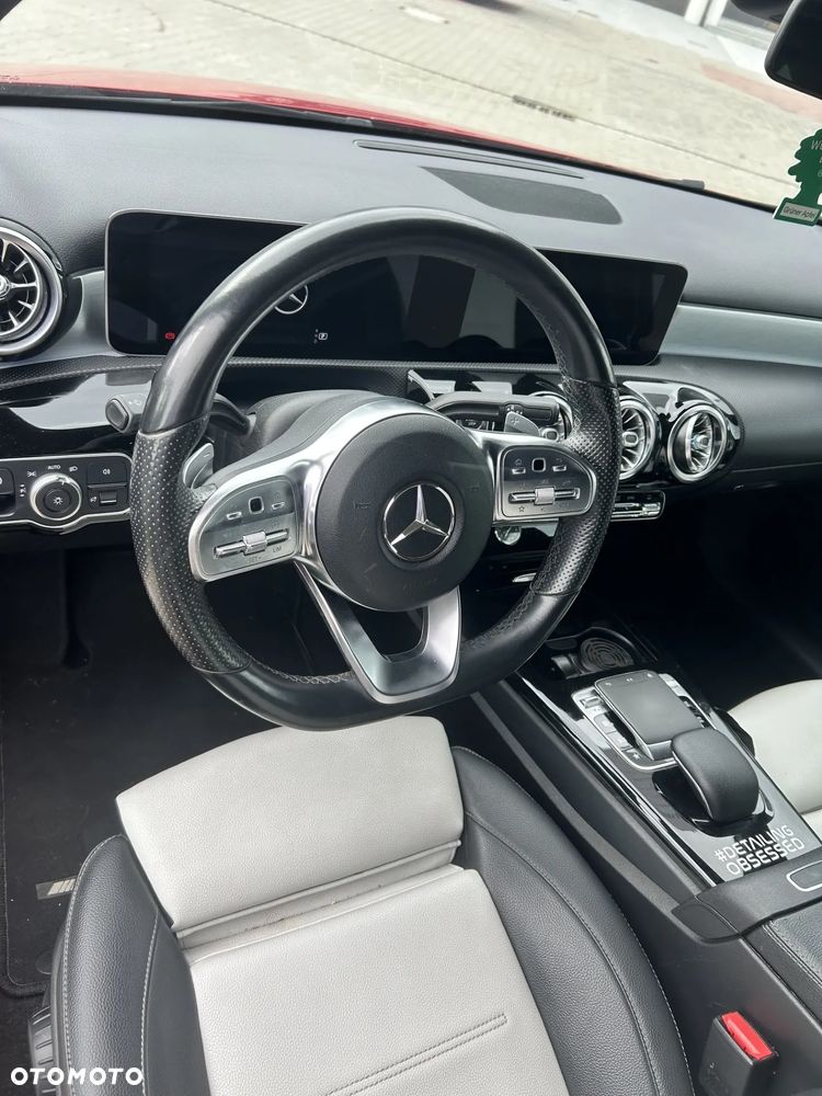Mercedes-Benz Klasa A 200 7G-DCT Edition 1 - 11