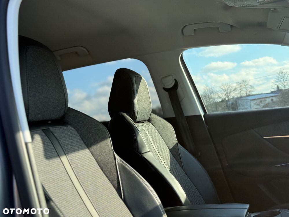 Peugeot 3008 1.6 THP Allure S&S EAT6 - 19