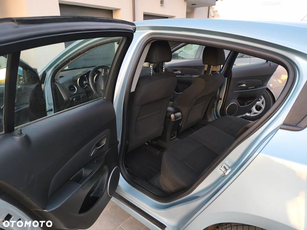 Chevrolet Cruze - 6