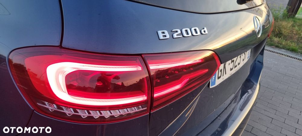 Mercedes-Benz Klasa B 200 d 8G-DCT Entry - 38