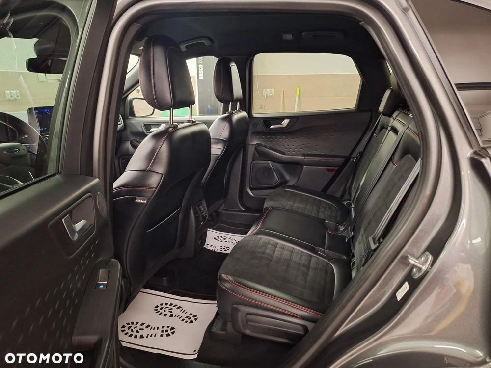Ford Kuga - 21