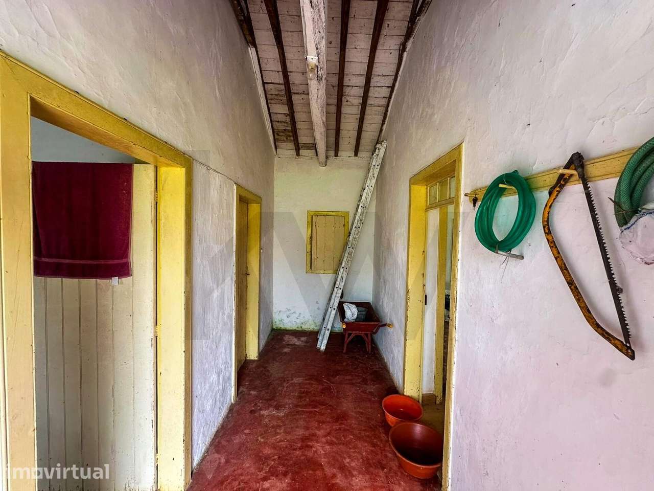 Moradia T1 - Feteirinha, Santo Espírito - Vila do Porto - Grande imagem: 5/17