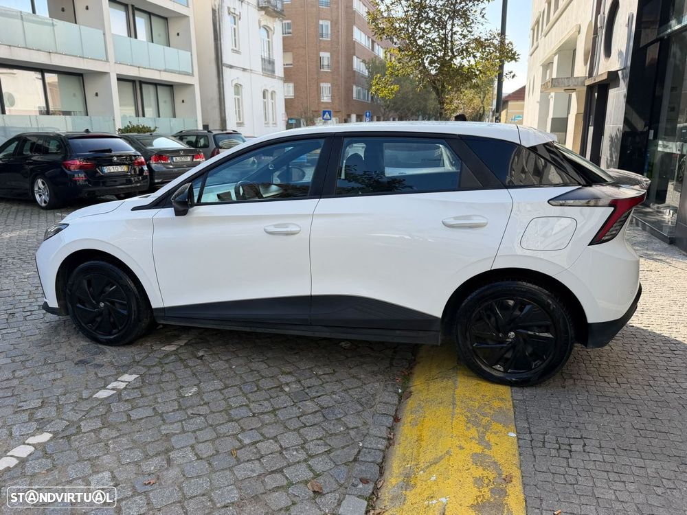 MG MG4 51 kWh Standard - 8