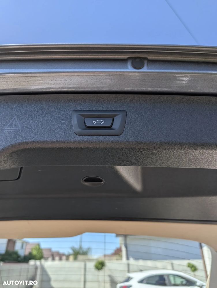 BMW Seria 5 520i Aut. Luxury Line - 18