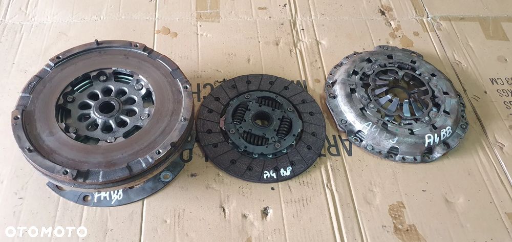 Sprzęgło dwumas koło dwumasowe tarcza docisk LUK Audi A4 B8 LIFT 2.0 TDI - 1