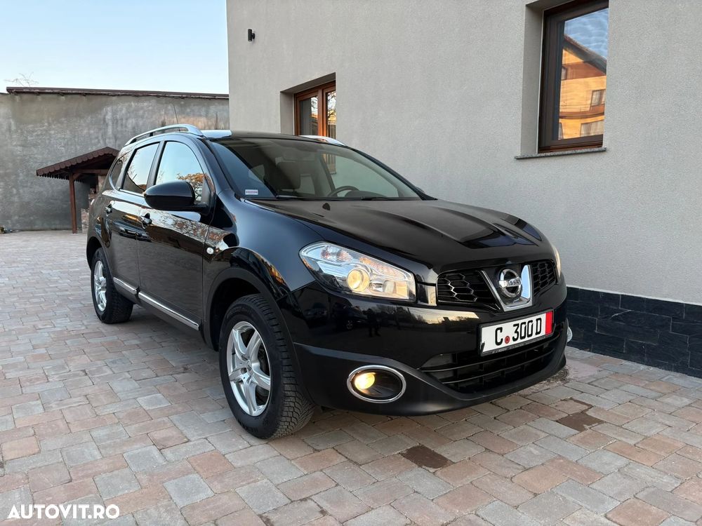 Nissan Qashqai+2 - 18