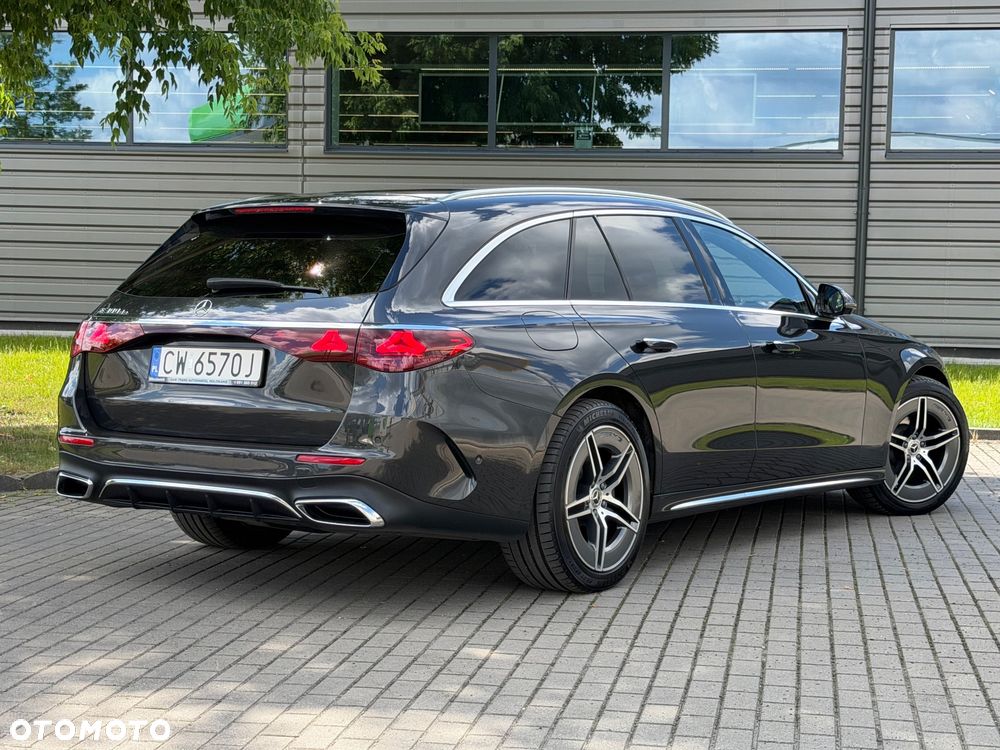 Mercedes-Benz Klasa E 300de 4Matic 9G-TRONIC AMG Line NIGHT Edition - 3