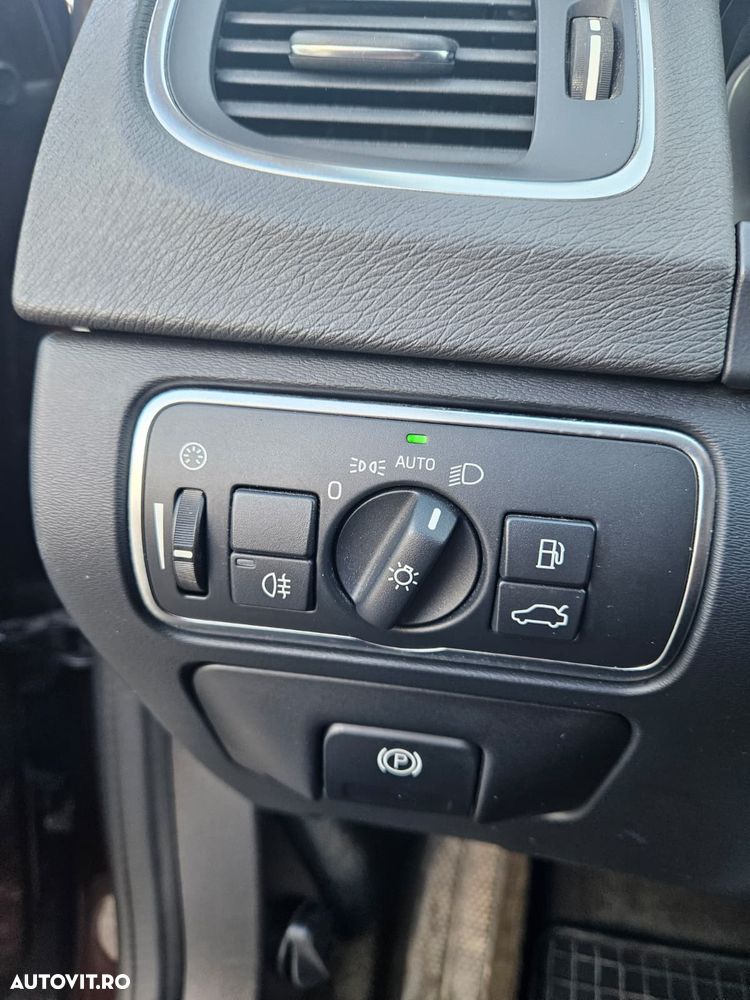 Volvo V60 D3 Kinetic - 16