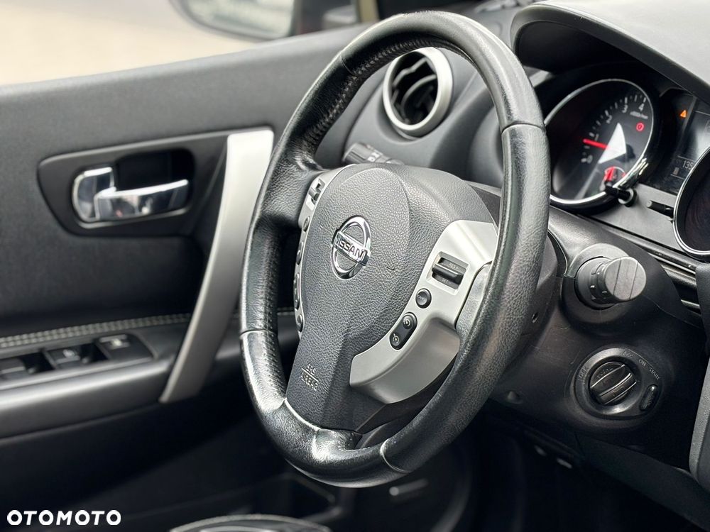 Nissan Qashqai+2 2.0 Tekna - 19