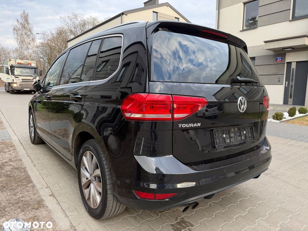 Volkswagen Touran 1.4 TSI BMT Highline DSG - 5