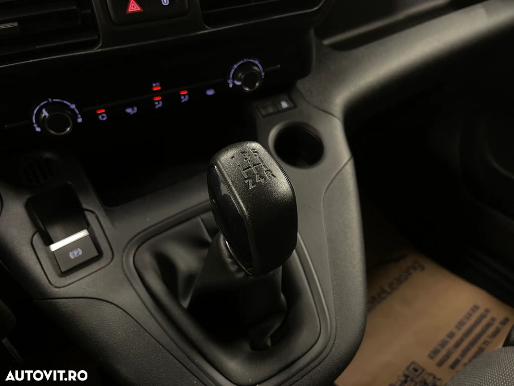 Peugeot Partner - 17