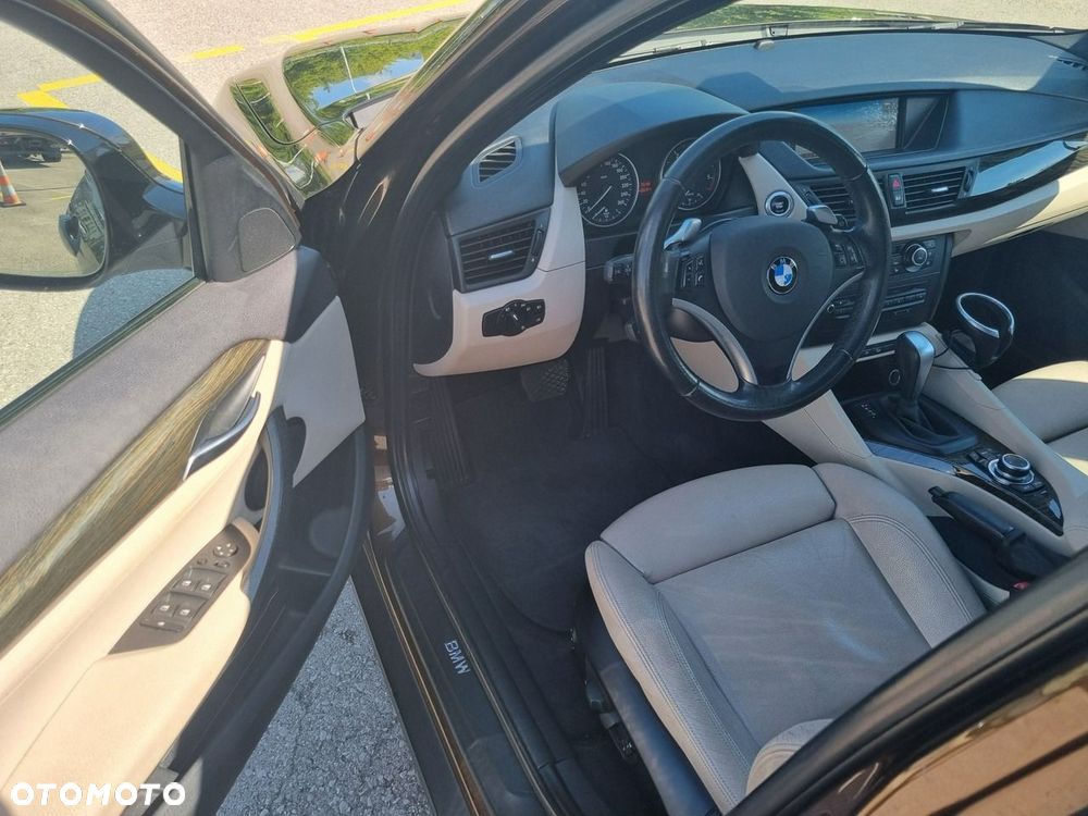 BMW X1 xDrive23d - 14
