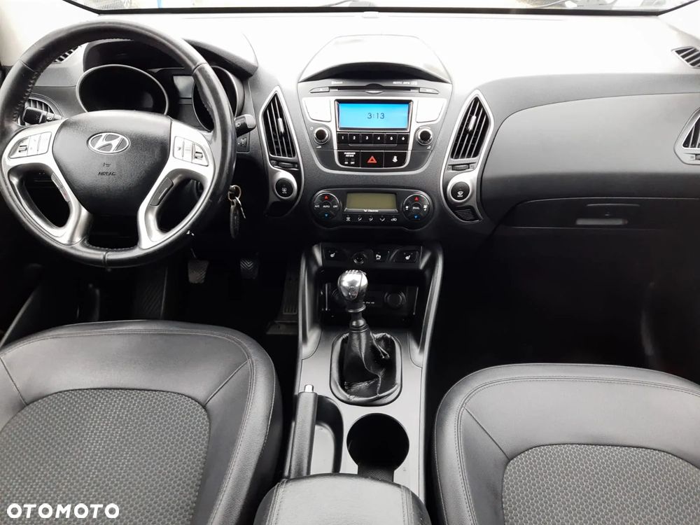 Hyundai ix35 1.7 CRDi 2WD blue Finale Gold - 7