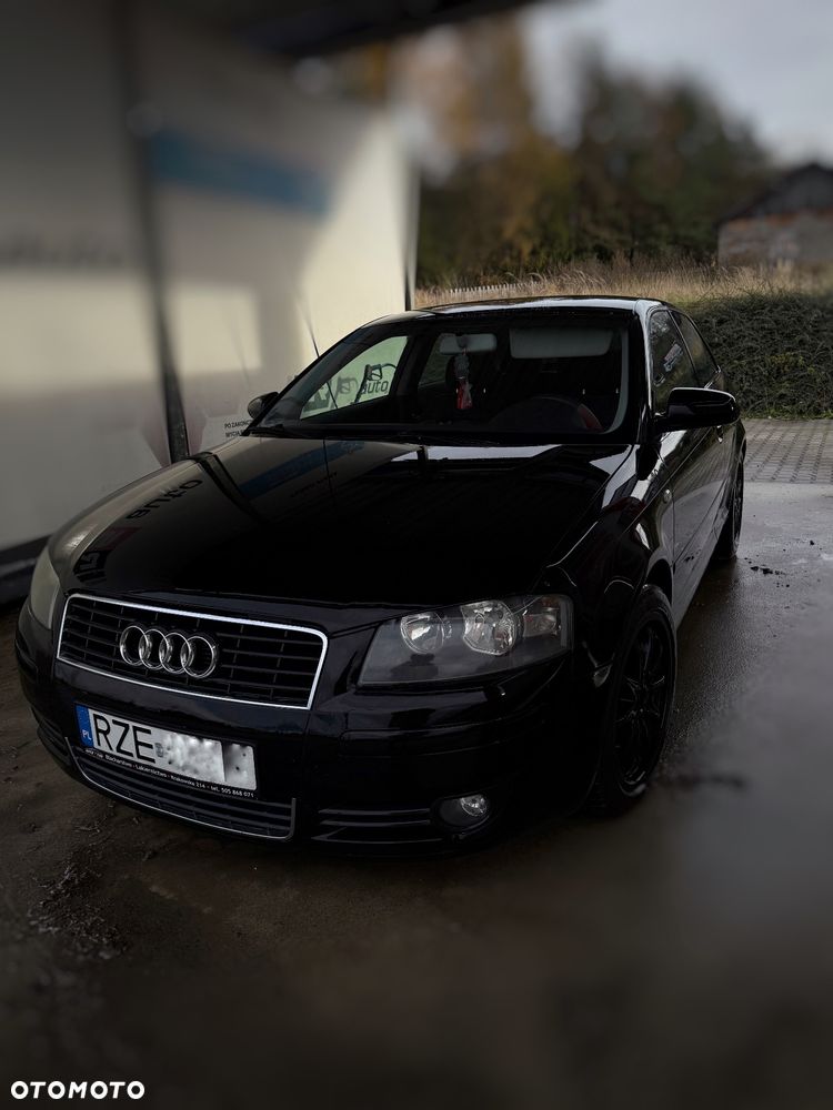 Audi A3 3-drzwiowe 1.6 Attraction - 1
