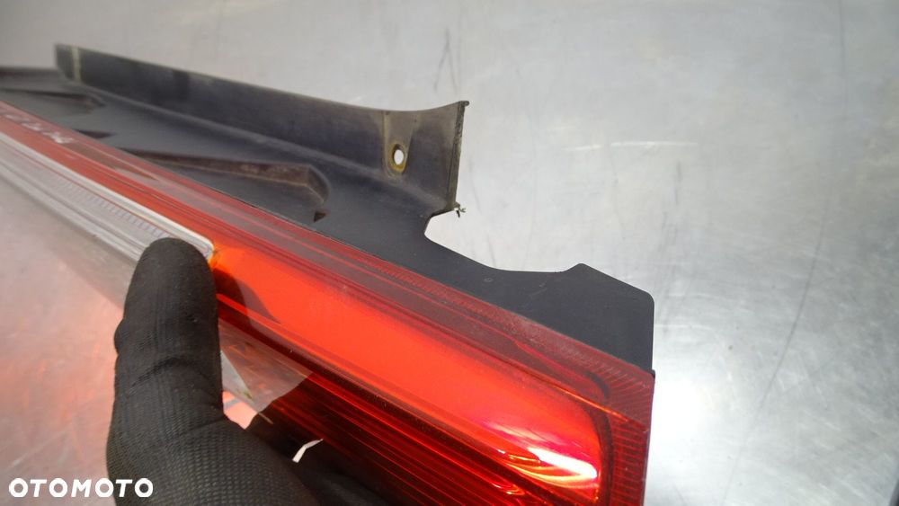 LAMPA PRAWA TYLNA FORD FOCUS MK2 LIFT 1.8 8M51-13404-A - 4