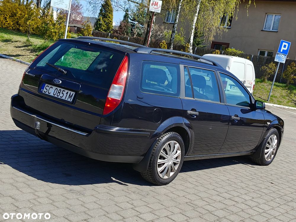 Ford Mondeo 1.8 Ghia - 9