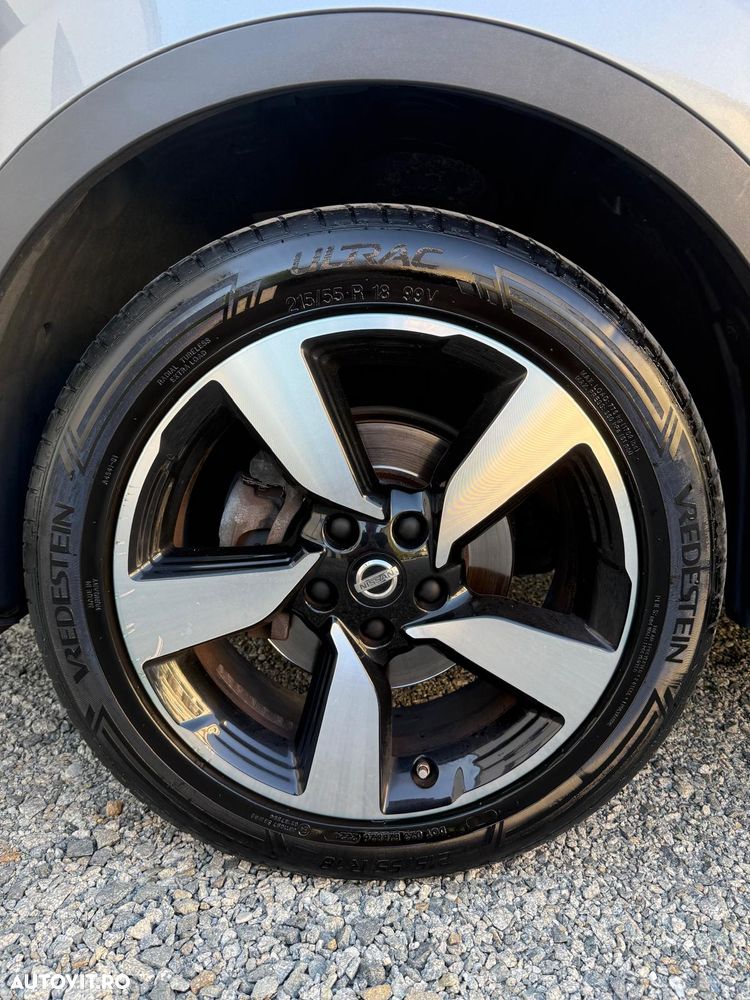 Nissan Qashqai 1.5 DCI N-Connecta - 34
