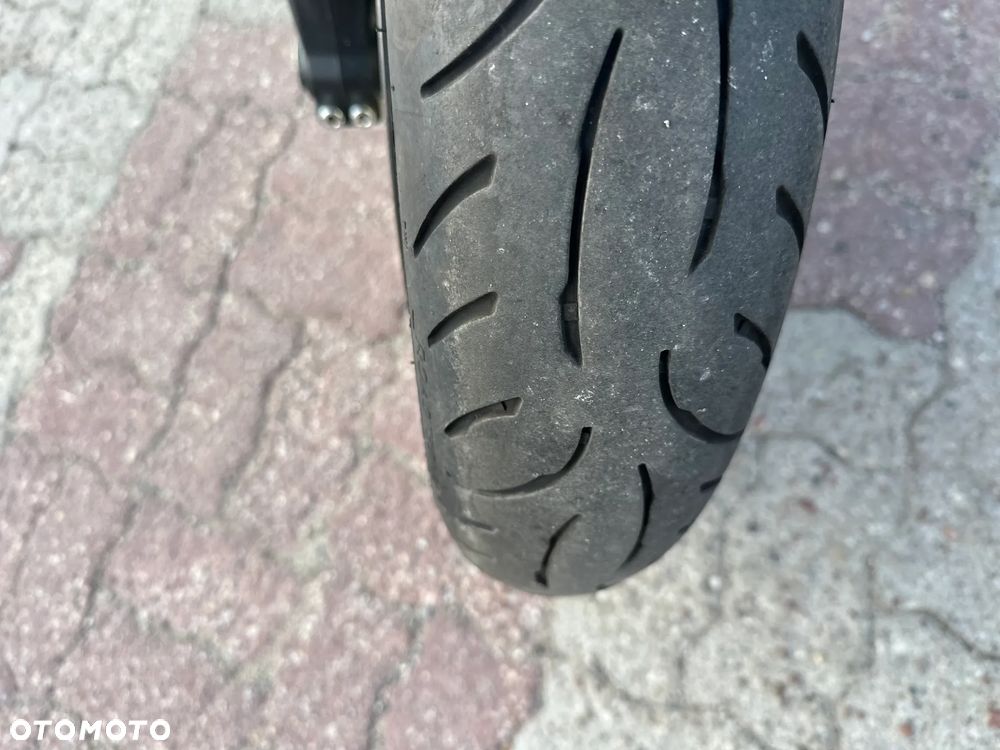Triumph Speed Triple - 11