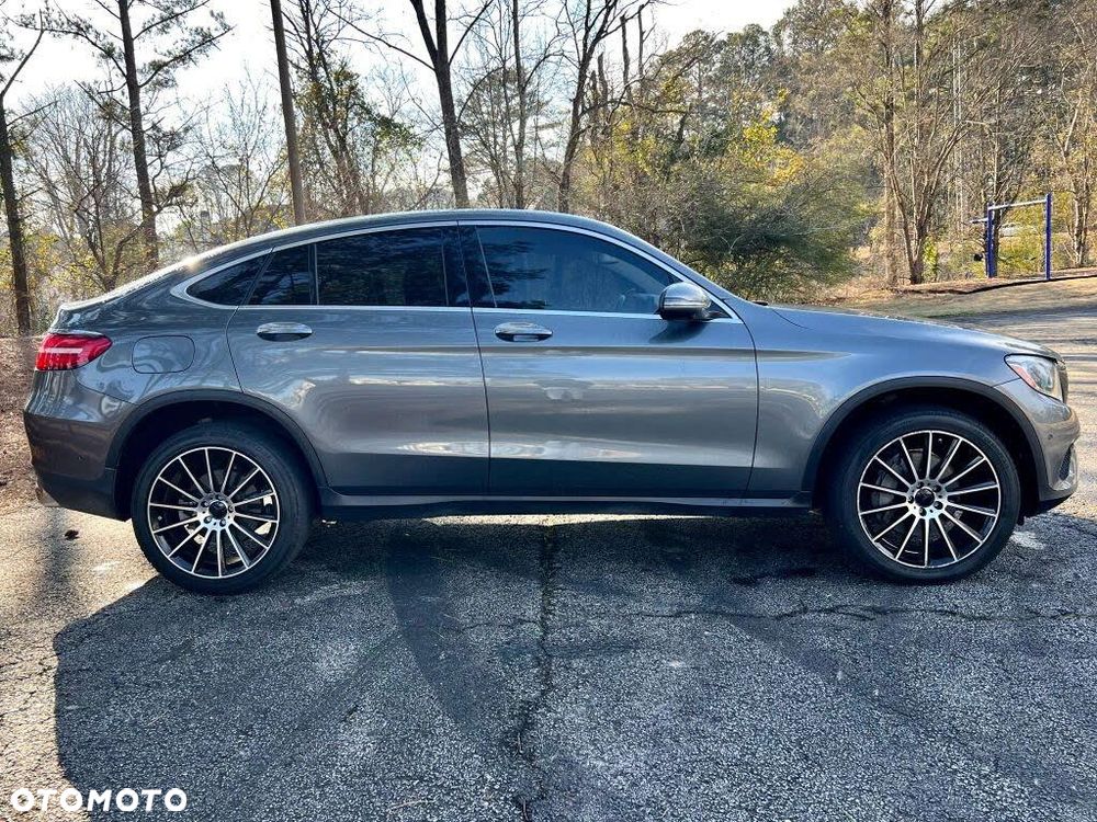 Mercedes-Benz GLC - 11