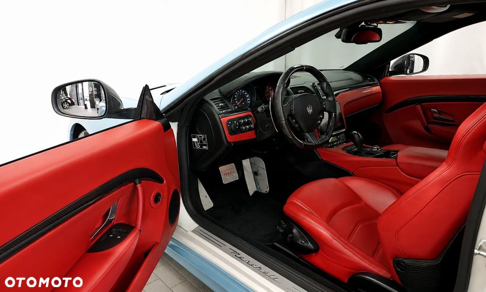 Maserati GranTurismo MC - 13