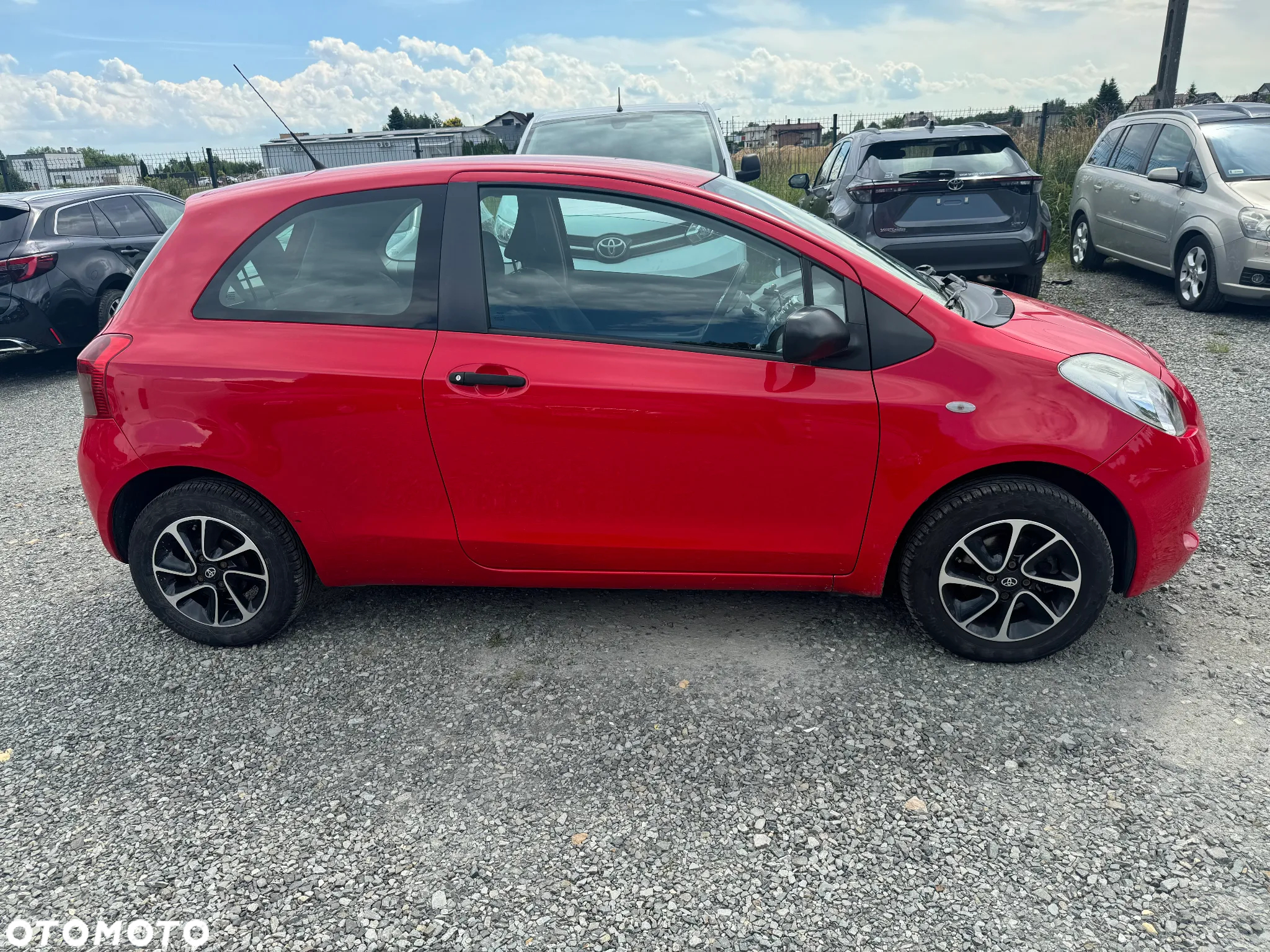 Toyota Yaris 1.0 Luna - 3