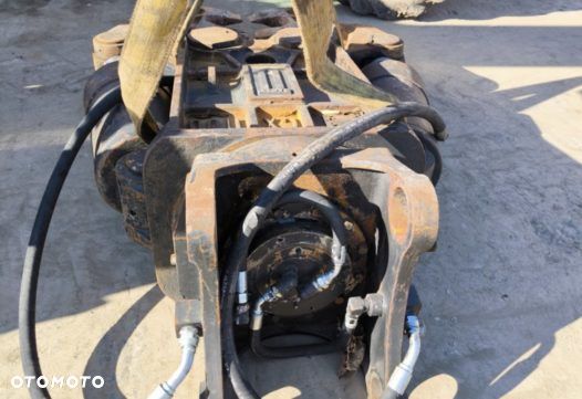 Komatsu Nożyce  do burzenia  KOMATSU 15-22 TON - 4