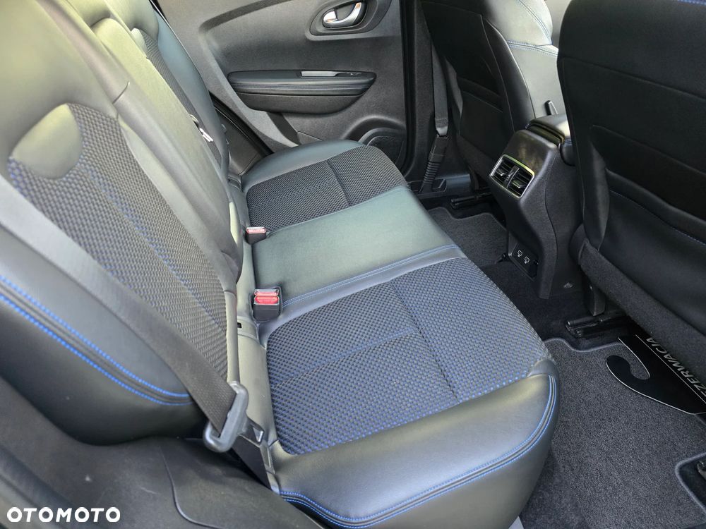 Renault Kadjar TCe 160 GPF BOSE EDITION - 23