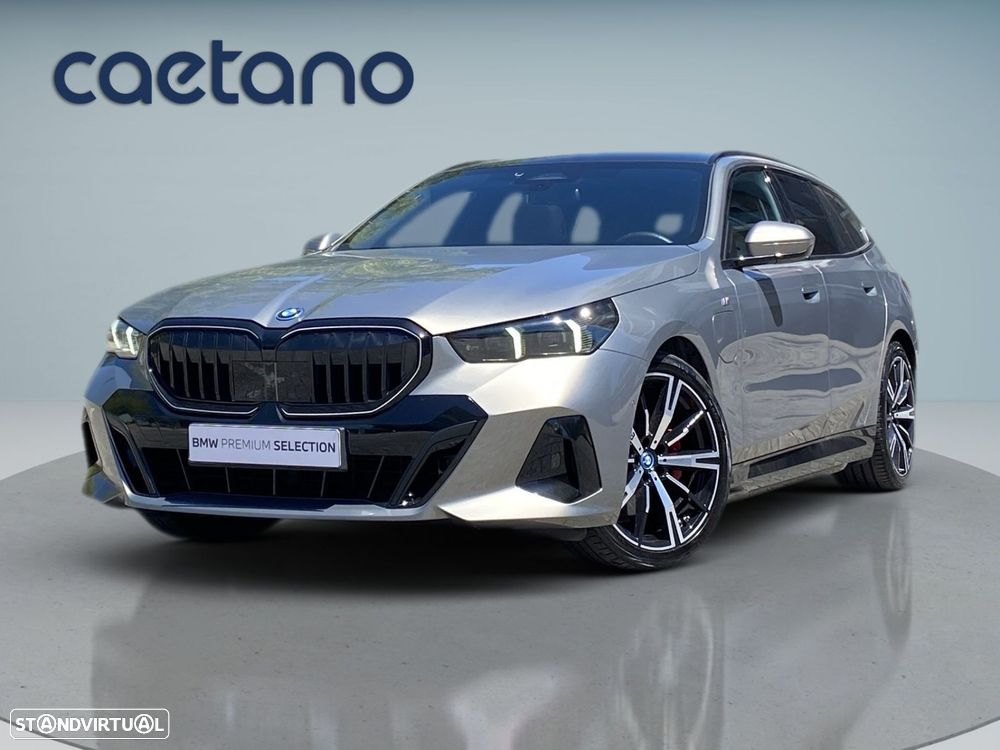 BMW 530 e Pack Desportivo M Pro - 1