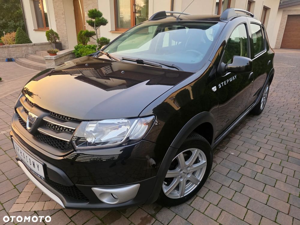 Dacia Sandero 2015 photo 2