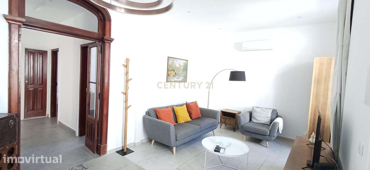 Apartamento T3 * em Moradia de Charme no Coração de SINTRA * Arrendar - Grande imagem: 4/39