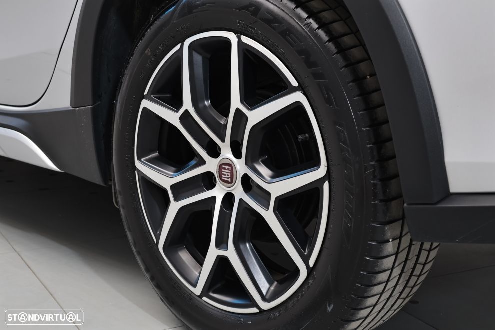 Fiat Tipo Cross 1.3 Multijet - 13