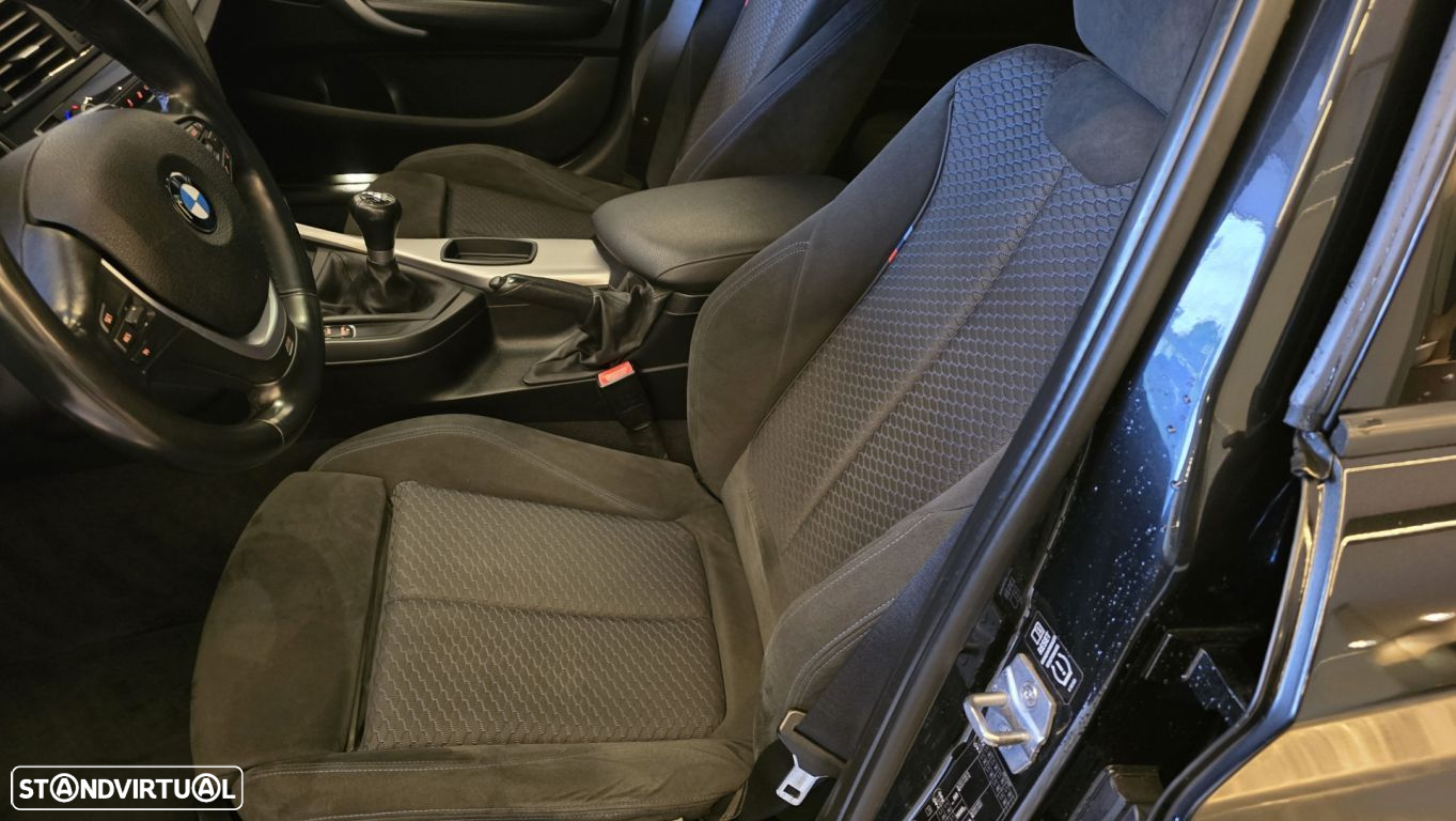 BMW 118 d Pack M - 37