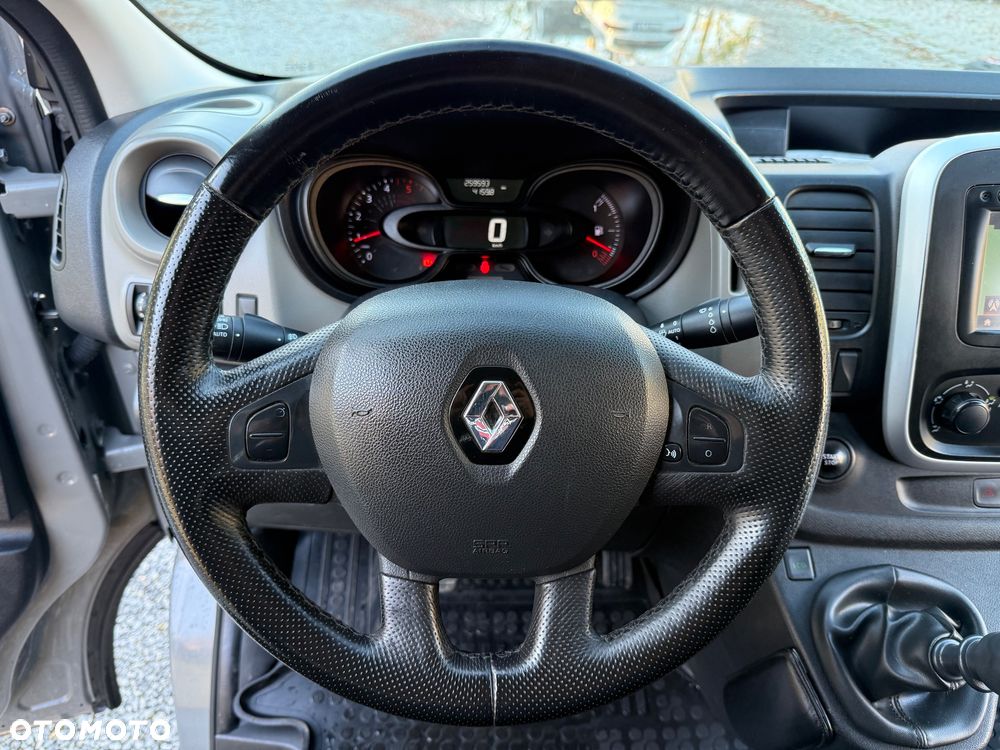 Renault Trafic Furgon Brygadowy Long L2H1 6 osób - 19