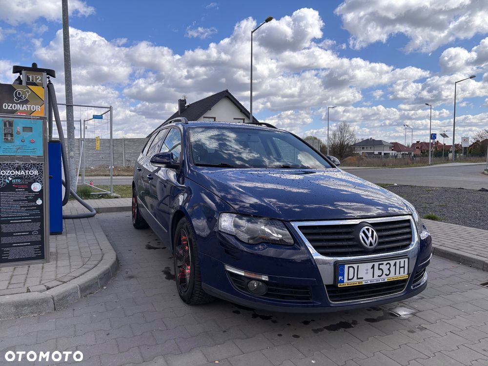 Volkswagen Passat 2.0 TDI DPF Comfortline DSG - 1