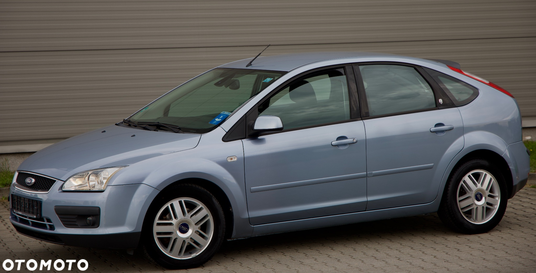 Ford Focus 1.6 Ghia - 10