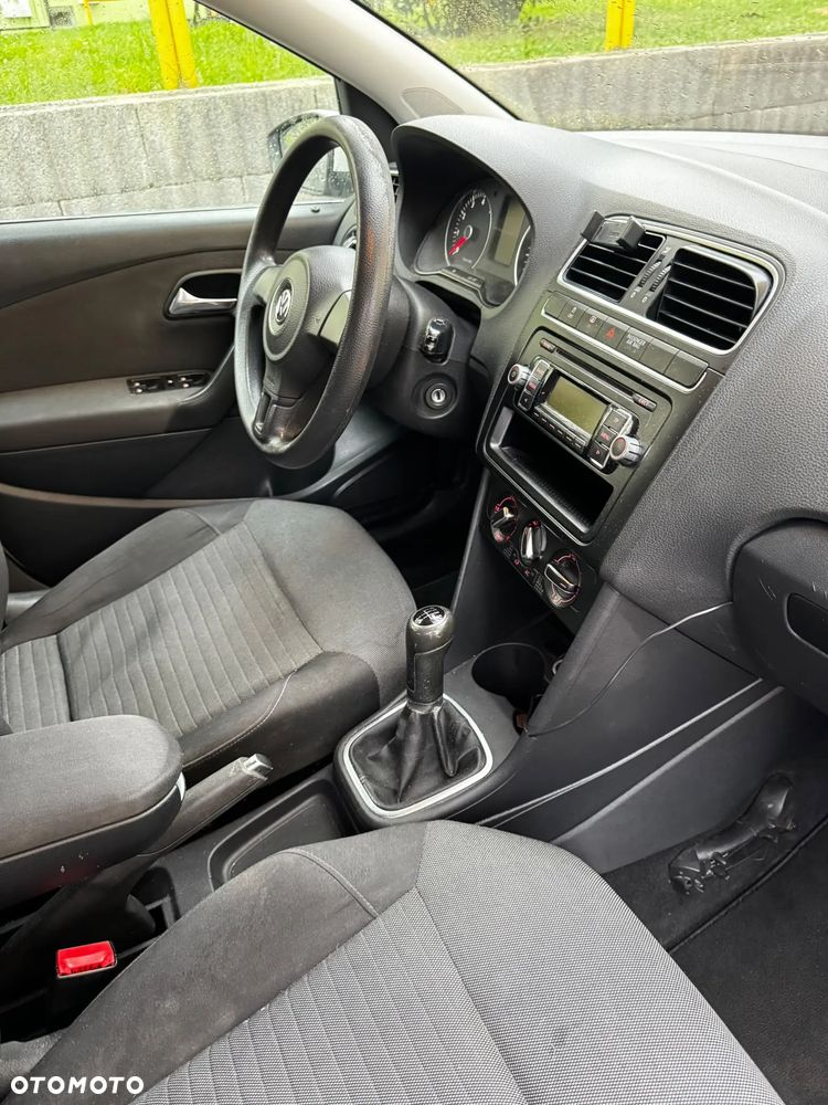 Volkswagen Polo - 7
