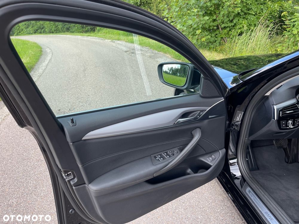 BMW Seria 5 520d - 20