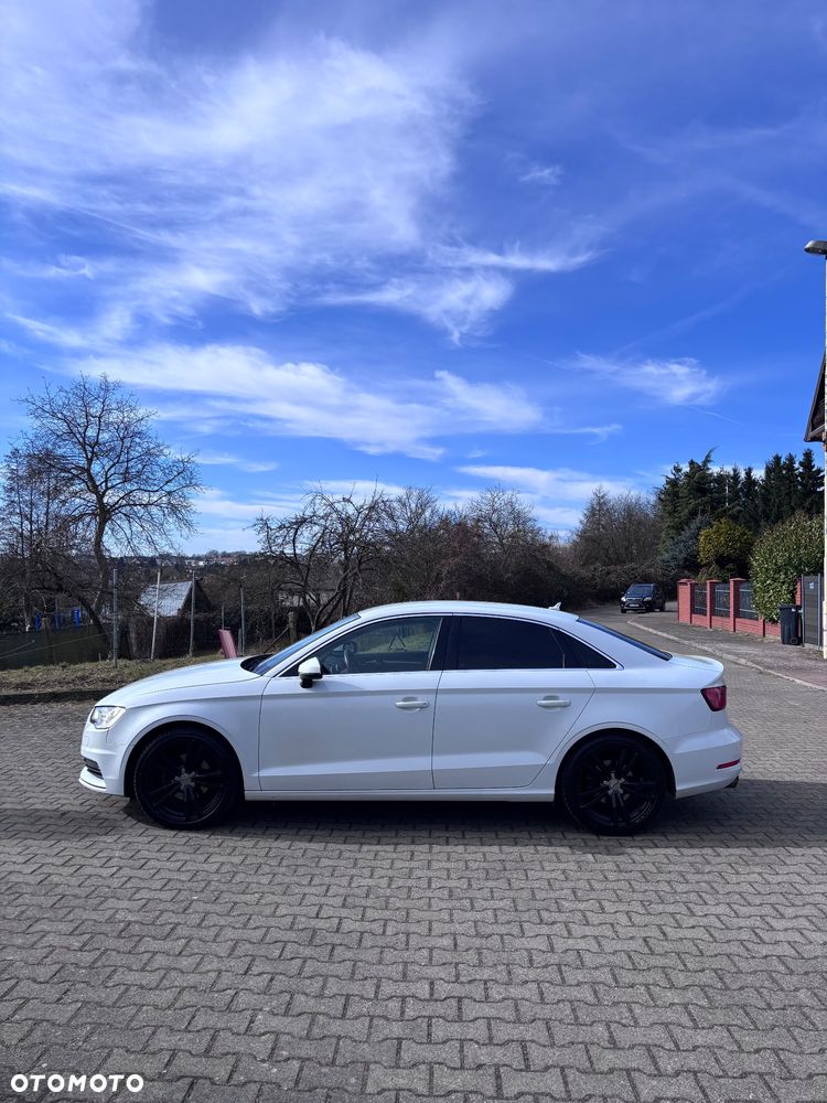 Audi A3 Limousine 1.4 TFSI cylinder on demand S tronic Ambiente - 9