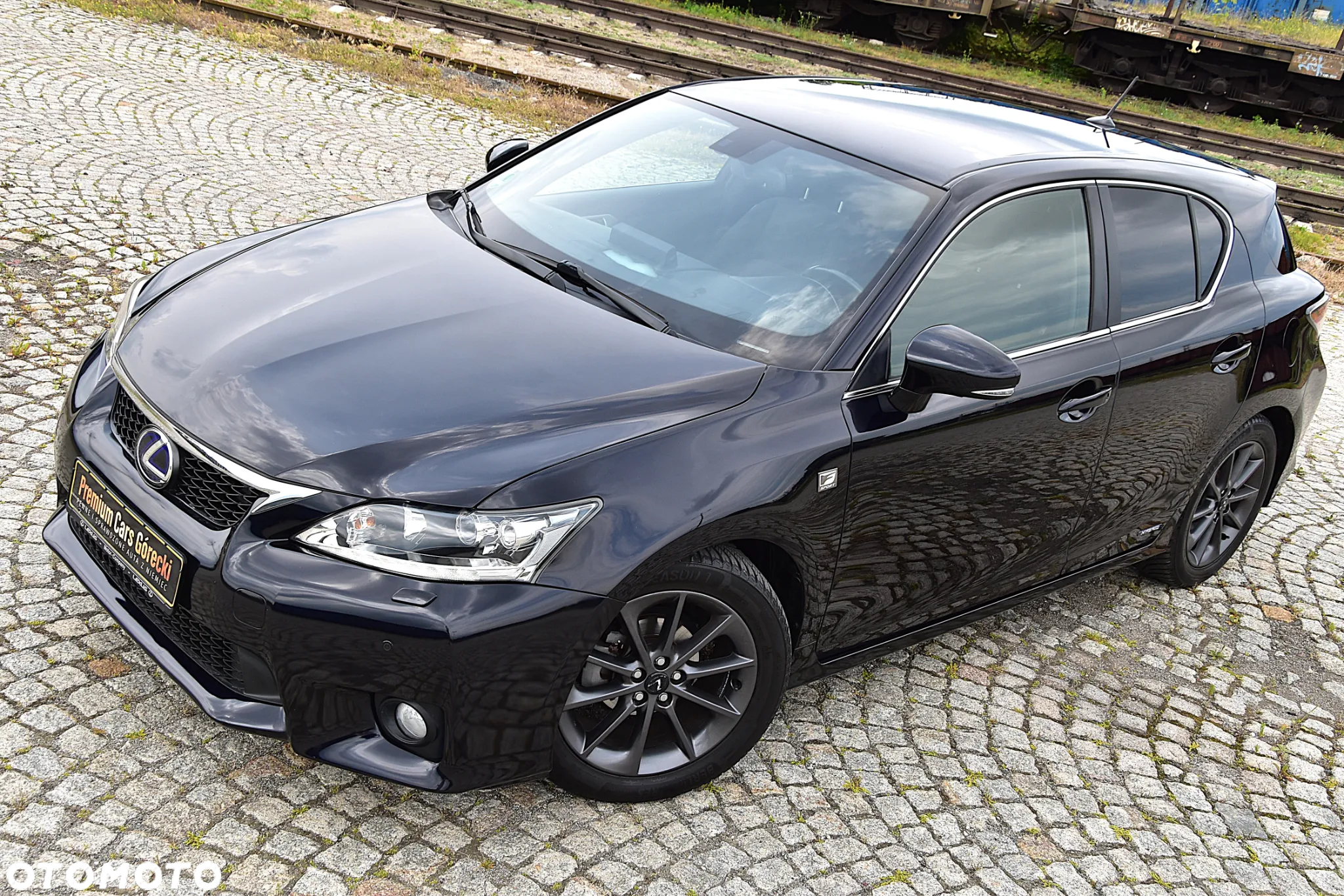Lexus CT 200h F Sport - 36