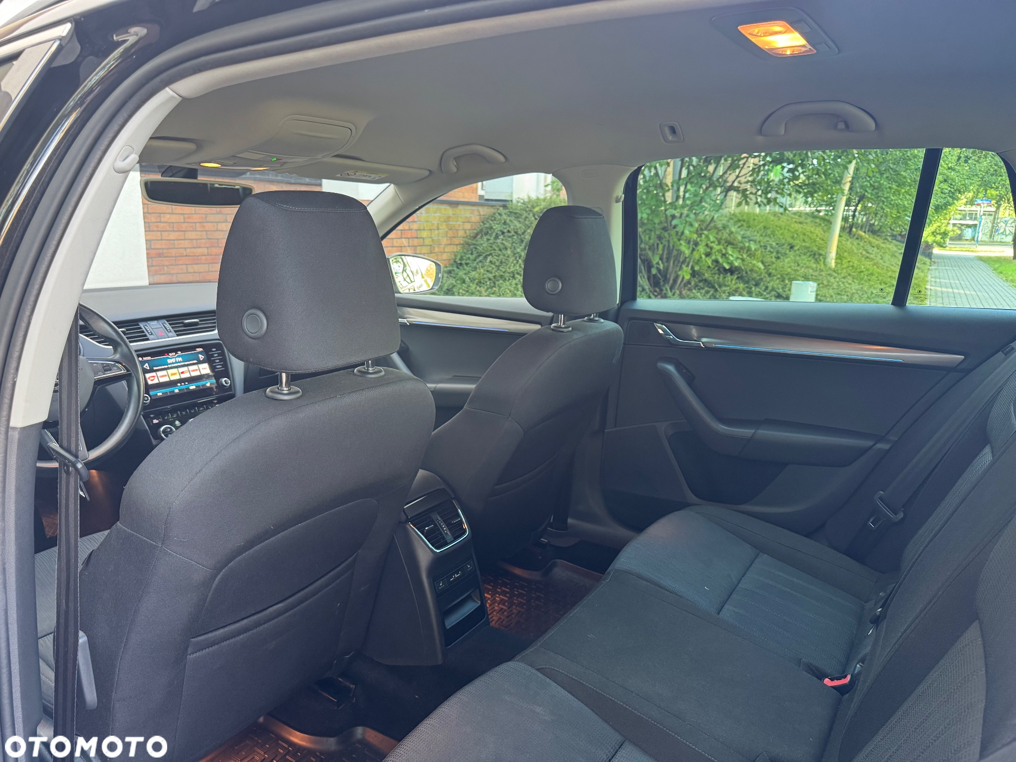 Skoda Octavia 2.0 TDI 4x4 Style DSG - 9