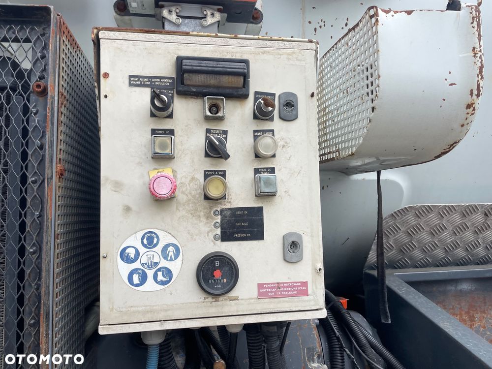 Renault Premium Kerax WUKO Asenizacja Szambiarka Huwer 4 komory - 20