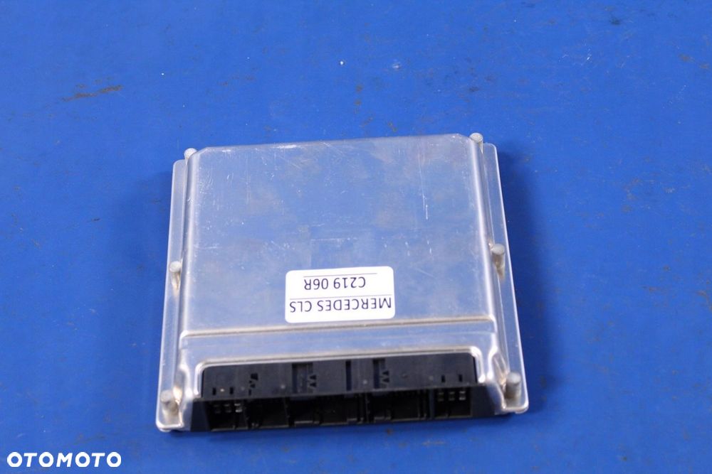 STEROWNIK SILNIKA MERCEDES W219 5.0 A1131538679 - 3