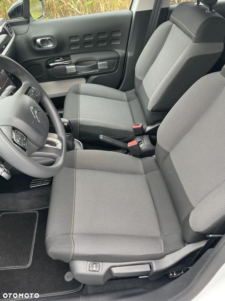 Citroën C3 Pure Tech 82 SHINE - 23