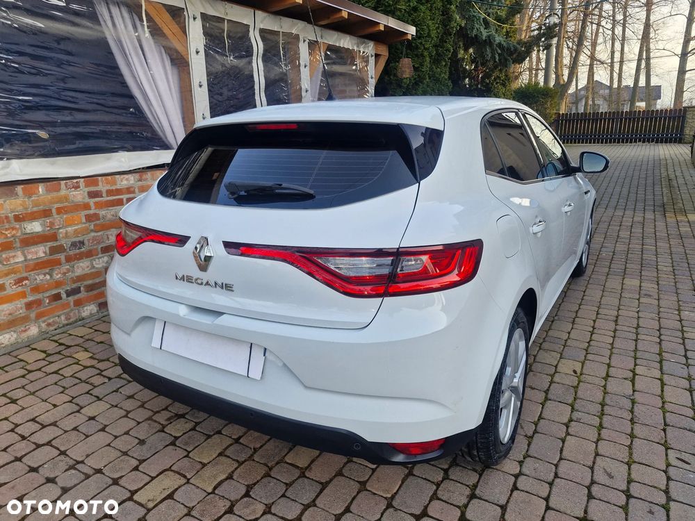 Renault Megane 1.5 Blue dCi Intens - 15
