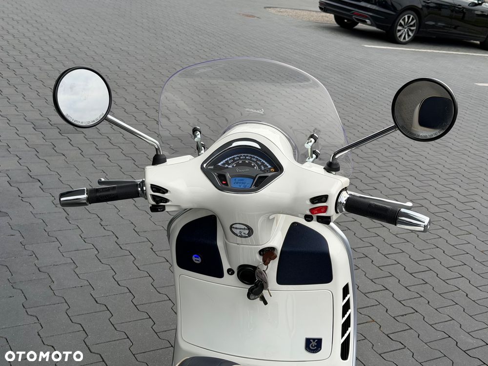 Vespa GTS - 23